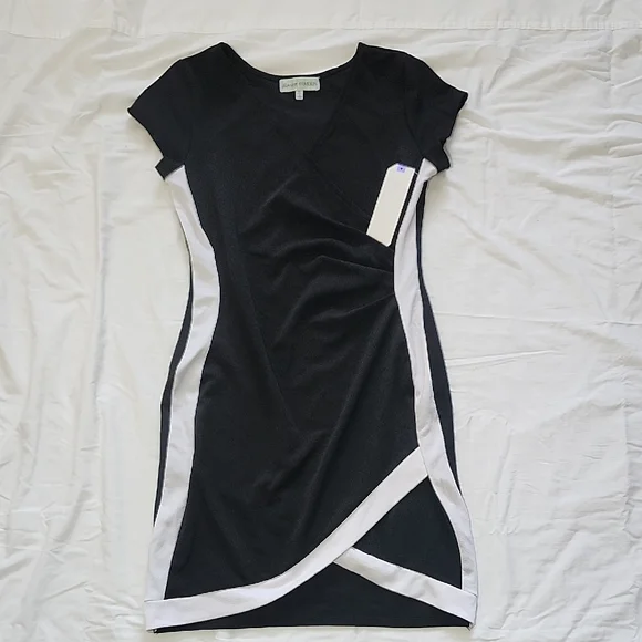 Almost Famous Black and White Mini Dress - Picture 1 of 5